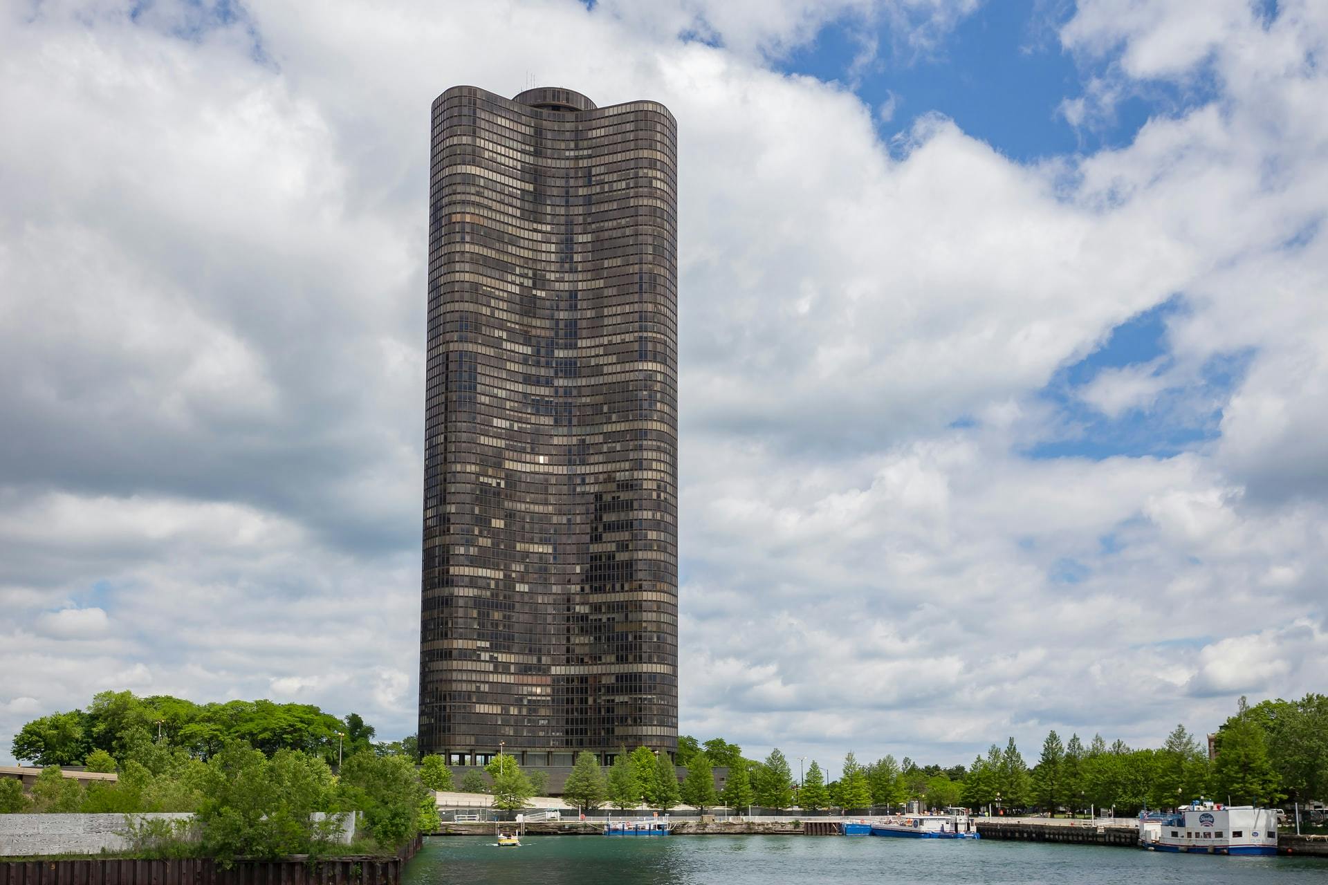 マンション投資に失敗しないポイントは物件選び。資金計画も綿密に