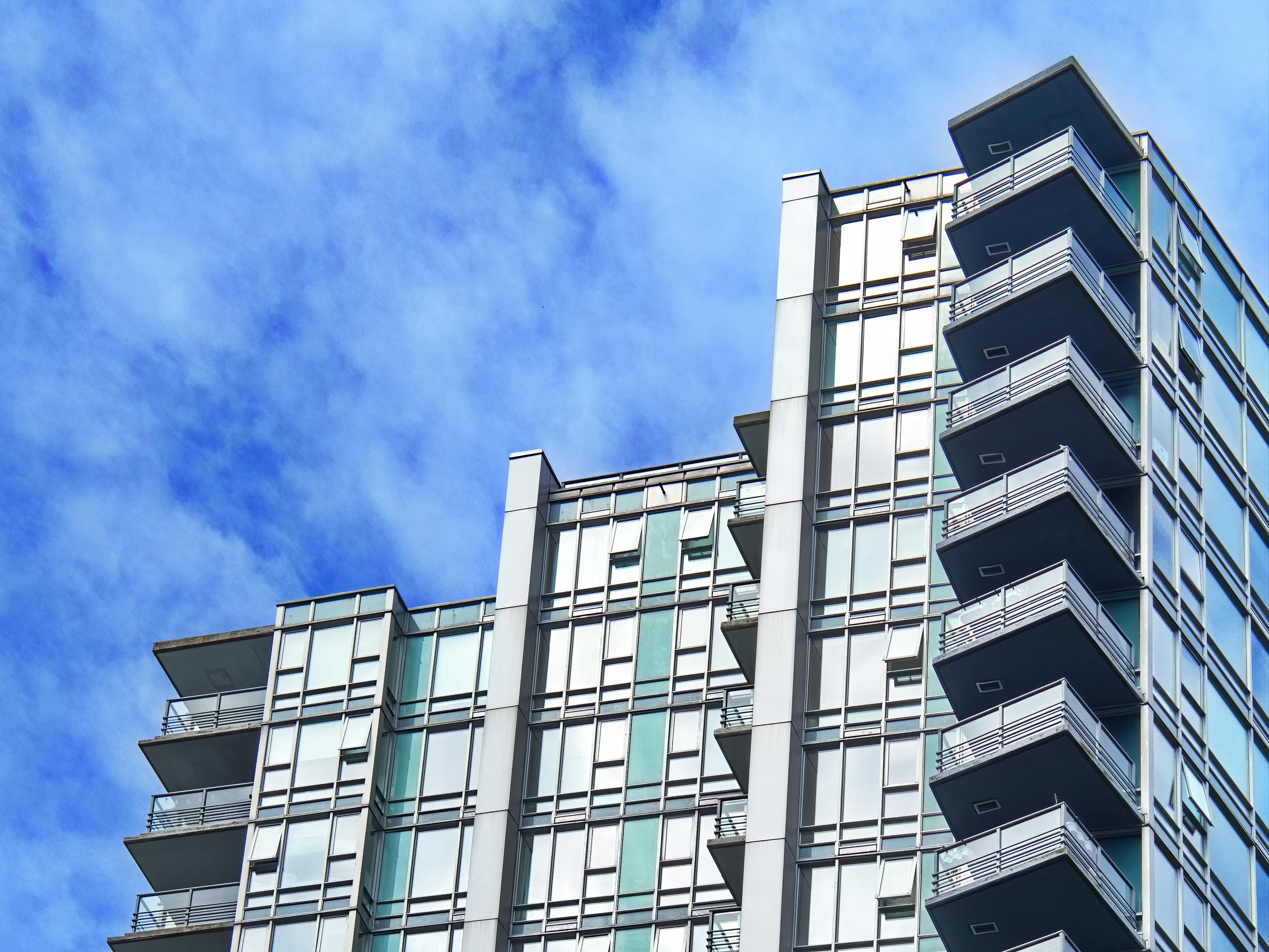 ファミリー区分マンションで不動産投資デビュー！毎月約3.5万円の黒字収支を実現｜神奈川県【不動産投資ローン 借り入れ事例】